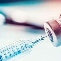 Le vaccin de la grippe ne produit pas une immunité spécifique contre la COVID-19