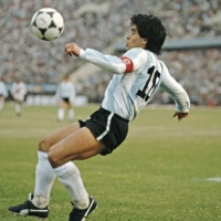 Maradona, la légende du football, est mort