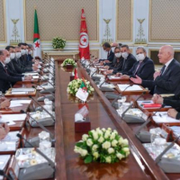 Tunisie-Algérie : Signature de 27 accords et mémorandums d’entente