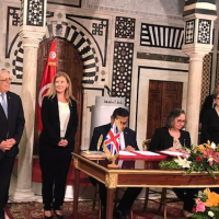 Tunisie - Royaume-Uni : signature d' un protocole d'accord sur les énergies renouvelables