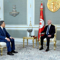 Kais Saied s'entretient avec le président du parlement Brahim Bouderbala