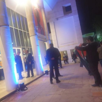 Des manifestants pro-Palestine interrompent la cérémonie officielle d’ouverture des Journées du film européen au Cinémadart à Carthage