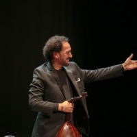 Naseer Shamma au Théâtre de l’Opéra de Tunis : Une performance sonore inédite en hommage au peuple palestinien