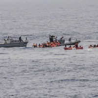 Migration irrégulière: 5 corps repêchés et 663 migrants secourus