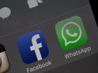 Facebook bien décidé à gagner de l'argent avec sa messagerie WhatsApp