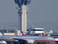 Fusillade à l'aéroport de Los Angeles, plusieurs blessés