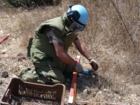 L’Armée neutralise des munitions stockées sous terre à Médenine