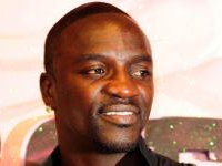 L’équipe du chanteur américain Akon interdit la couverture médiatique à l’amphithéâtre de Carthage