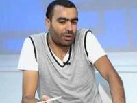 Le secrétaire général du syndicat des prisons et de la rééducation, Walid Zarrouk, observe une grève de la faim depuis son arrestation