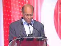 Moncef Marzouki défend les niqabés et se fait huer par des représentants des partis politiques