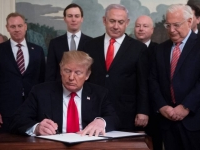 Trump signe le décret reconnaissant la souveraineté d'Israël sur le Golan