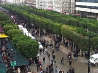 Tunis: Des centaines de manifestants devant le ministère de l'intérieur